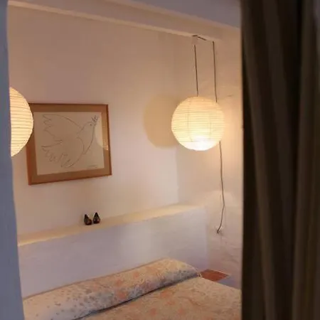 Casa Típica Menorquina Cèntrica Amb Encant Appartamento