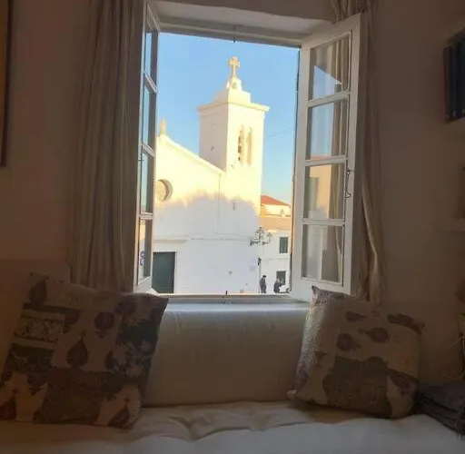 Casa Tipica Menorquina Centrica Amb Encant